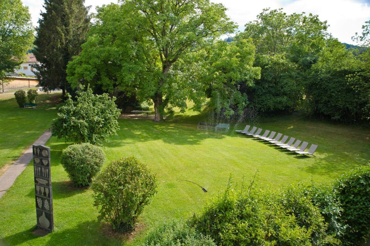 Gartenhotel Feldeck Lauchringen ภายนอก รูปภาพ