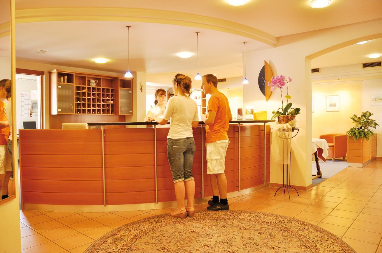 Gartenhotel Feldeck Lauchringen ภายนอก รูปภาพ
